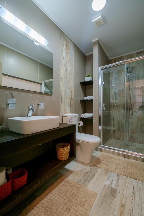 Home With Courtyard In Beating Heart Of Old Town! Chania  Luaran gambar