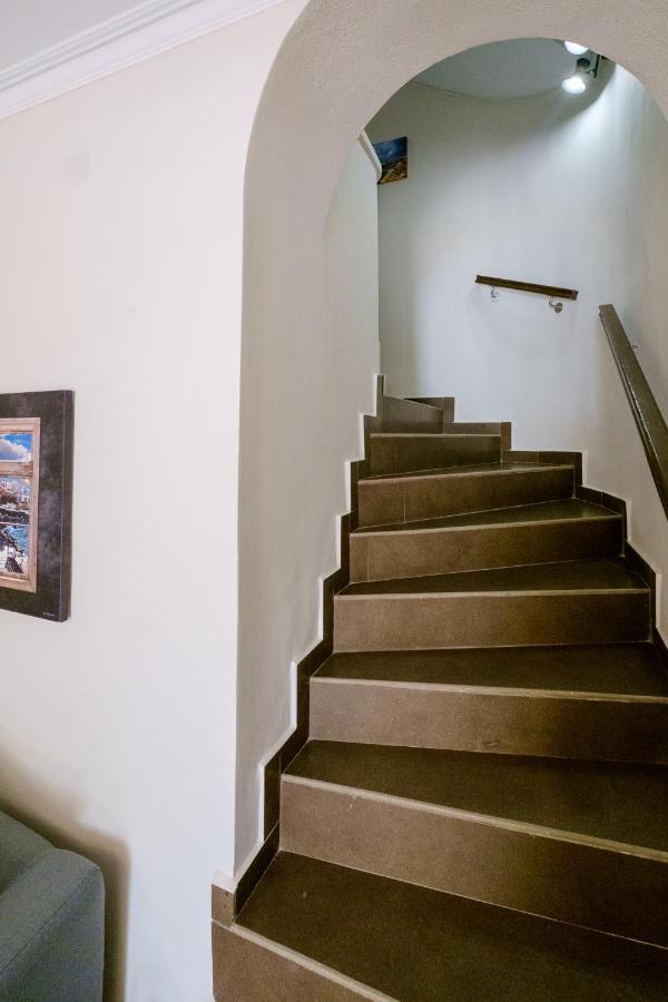 Home With Courtyard In Beating Heart Of Old Town! Chania  Luaran gambar