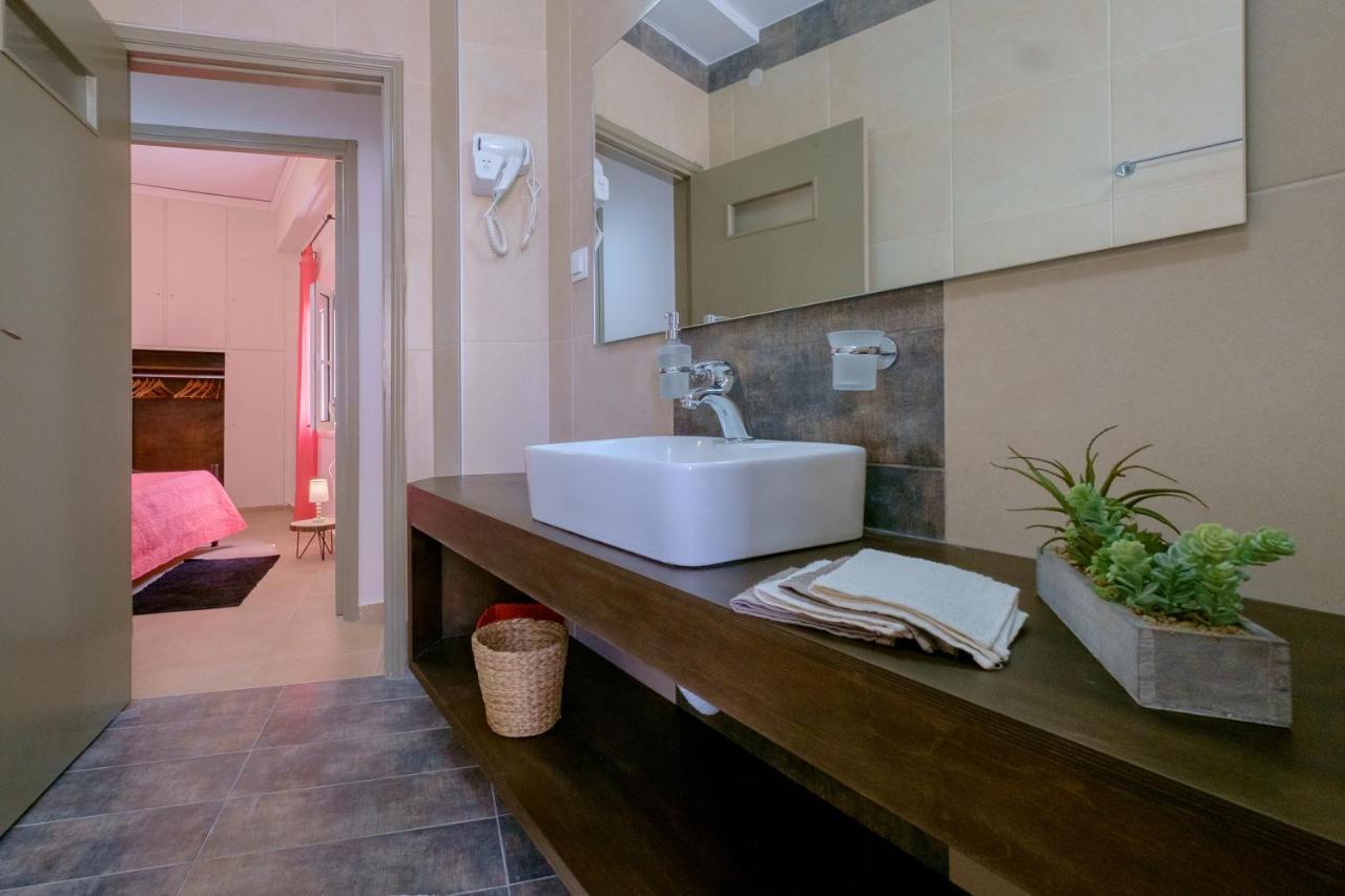 Home With Courtyard In Beating Heart Of Old Town! Chania  Luaran gambar