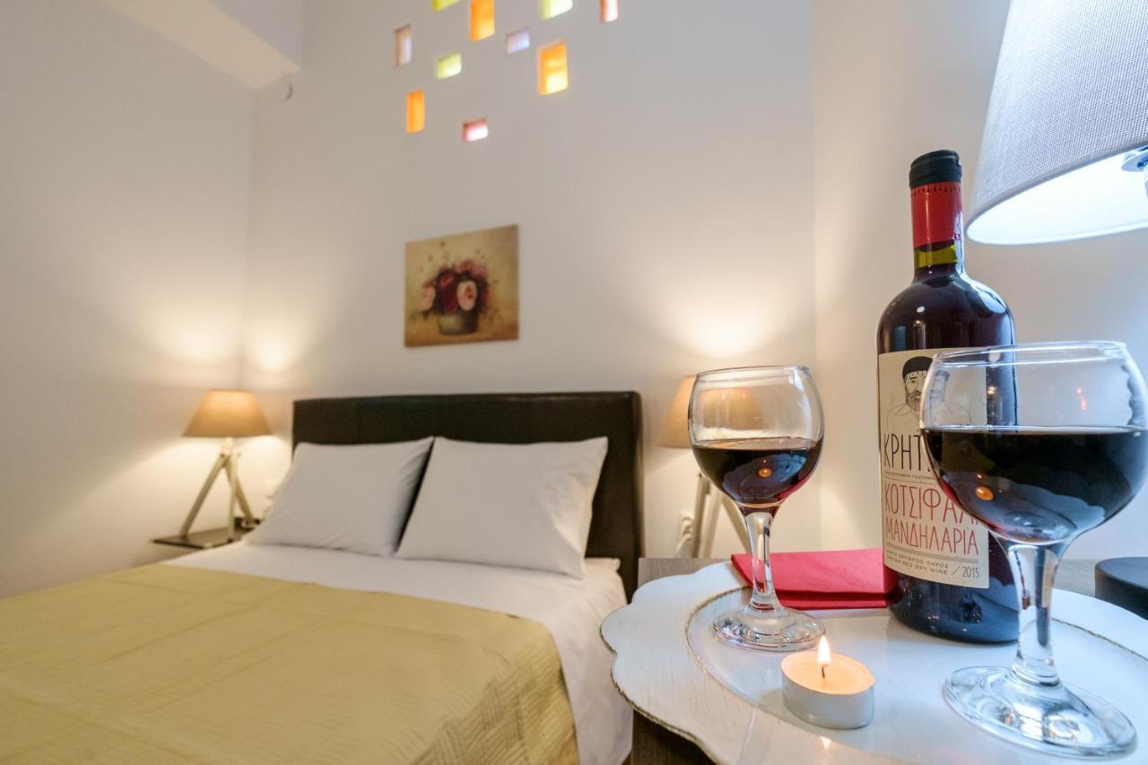 Home With Courtyard In Beating Heart Of Old Town! Chania  Luaran gambar